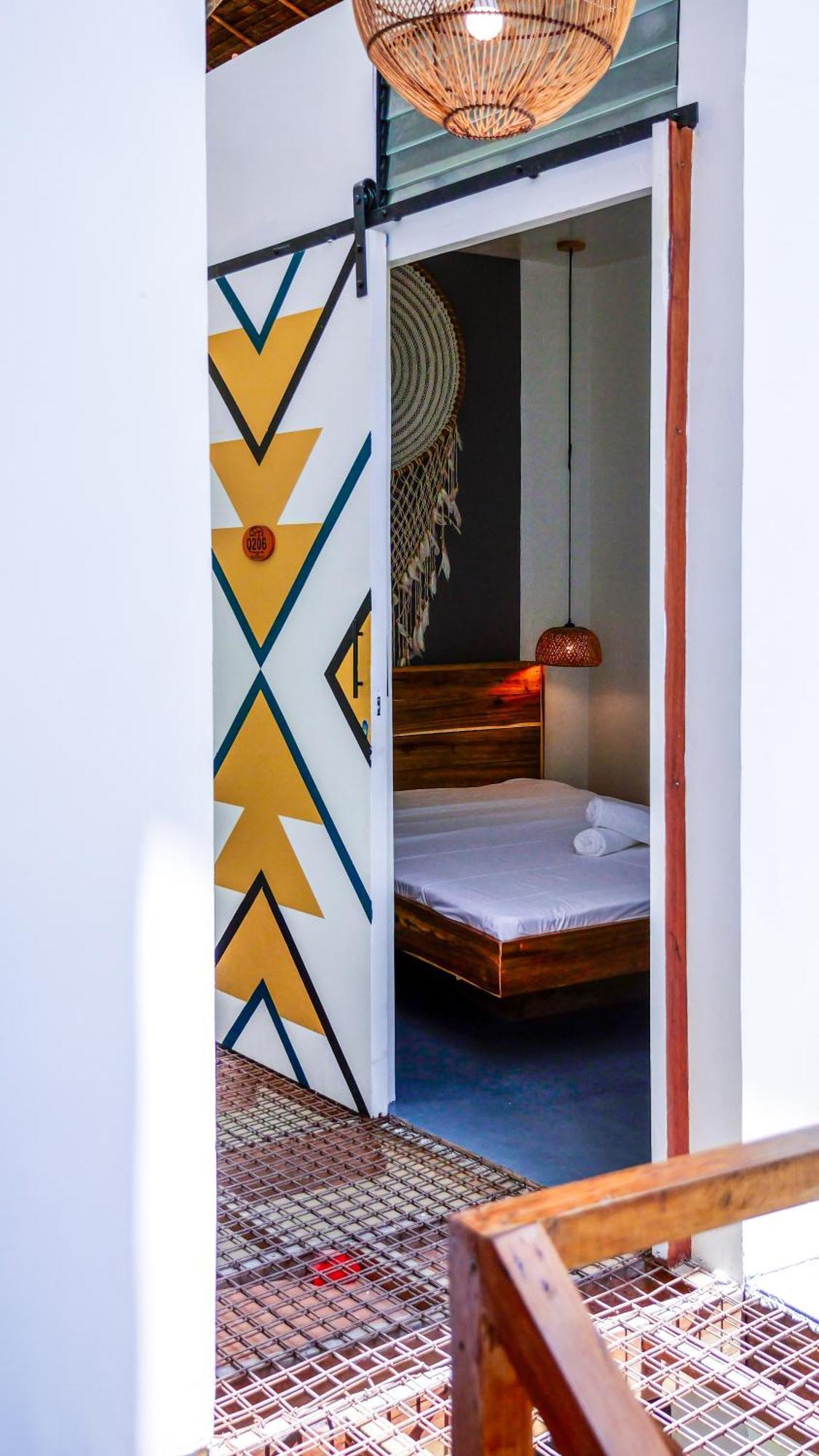 Sip Sunset Hostel And Lounge El Nido Εξωτερικό φωτογραφία