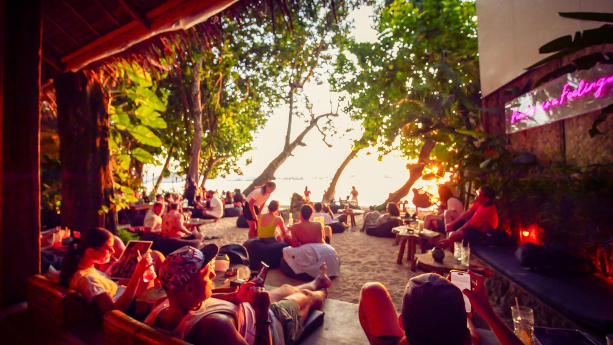 Sip Sunset Hostel And Lounge El Nido Εξωτερικό φωτογραφία