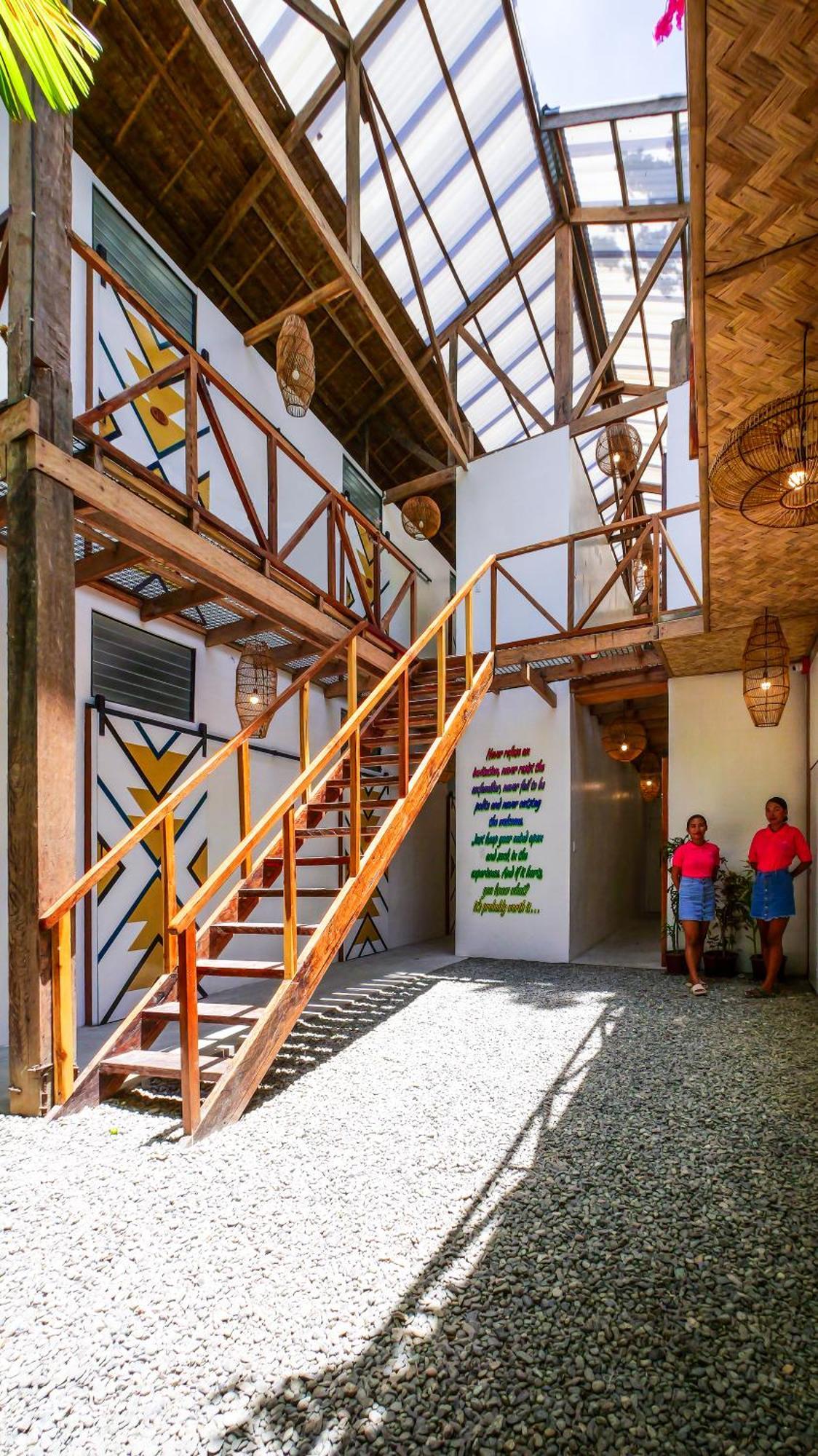 Sip Sunset Hostel And Lounge El Nido Εξωτερικό φωτογραφία